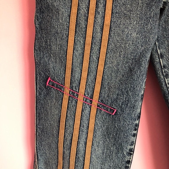 Jeans with Pink Contrast Stitching - Picture 4 of 16
